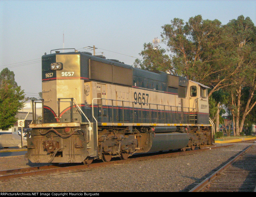 BNSF SD70MAC Executive Locomotive